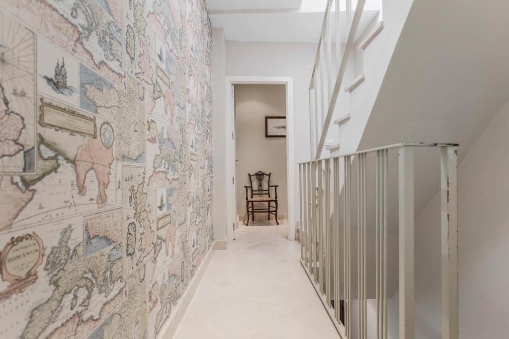 Fam Sevillian Townhouse Villa Sevilla Bagian luar foto