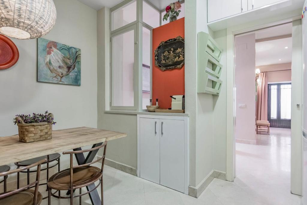 Fam Sevillian Townhouse Villa Sevilla Bagian luar foto